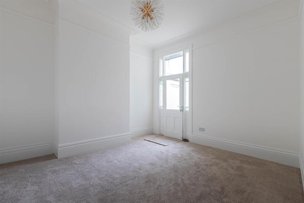 Additional image 5 of Albany Road, Roath, Cardiff