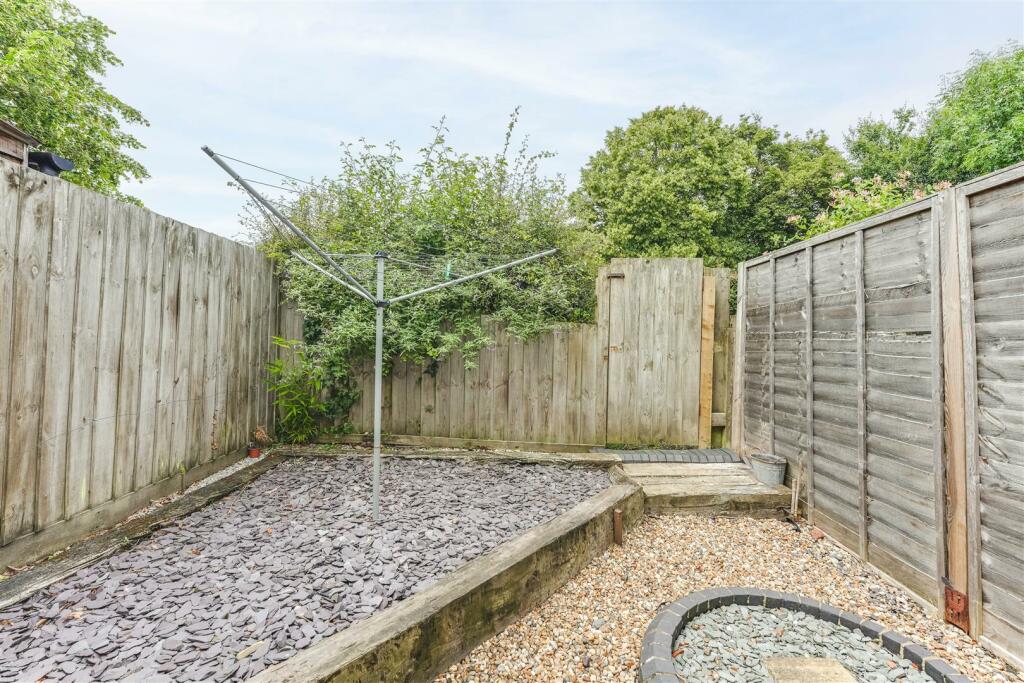 Additional image 11 of Deynes Road, Debden