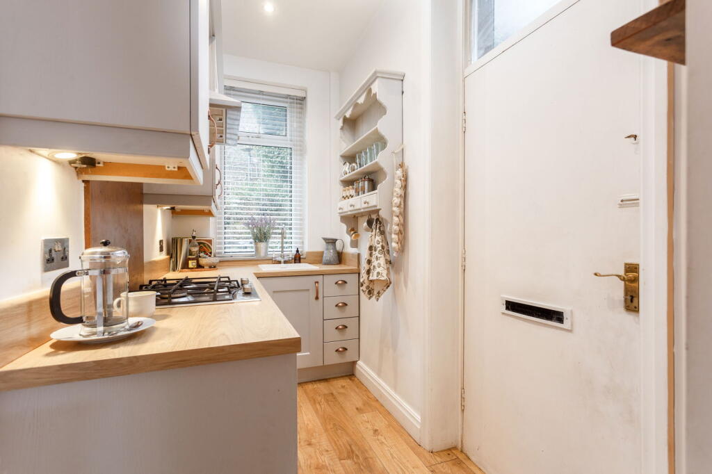 Additional image 8 of Bankside Terrace, Baildon, BD17 7NF