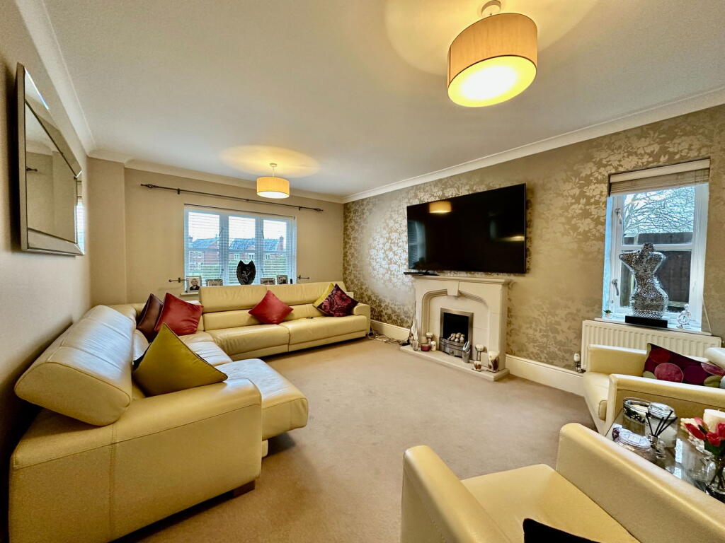 Additional image 3 of Rosemary Drive, London Colney, St. Albans, AL2 1UD