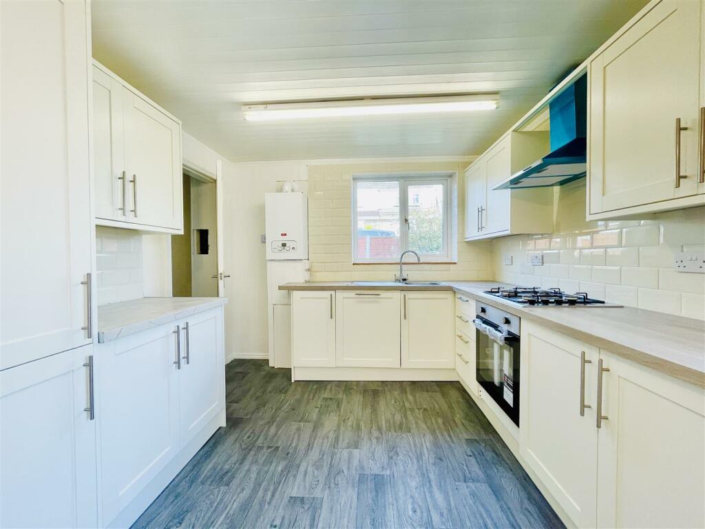 Additional image 6 of Hillcrest Road, Thornton, Bradford