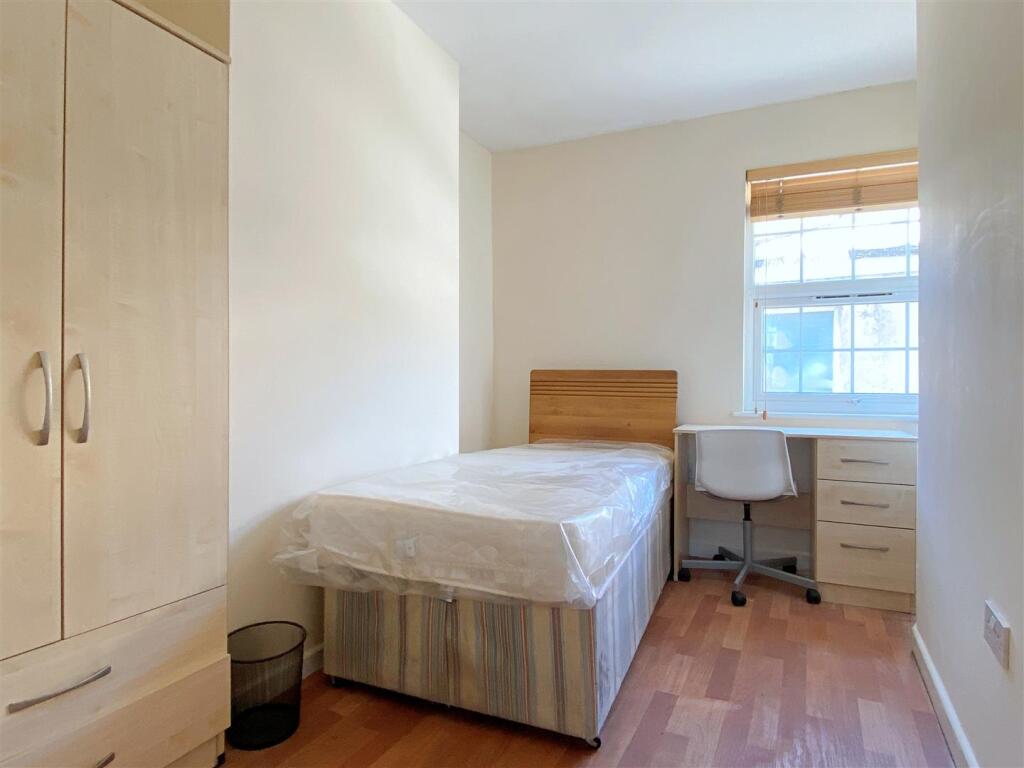 Additional image 11 of Lewes Road - Patio