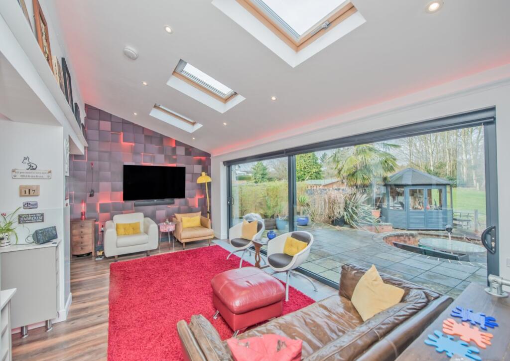 Additional image 4 of Whitehall Road, Wyke, BD12