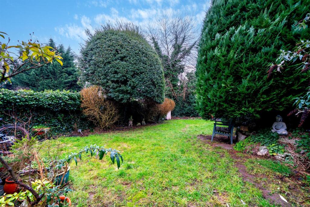 Additional image 24 of Tennyson Road, St. Albans