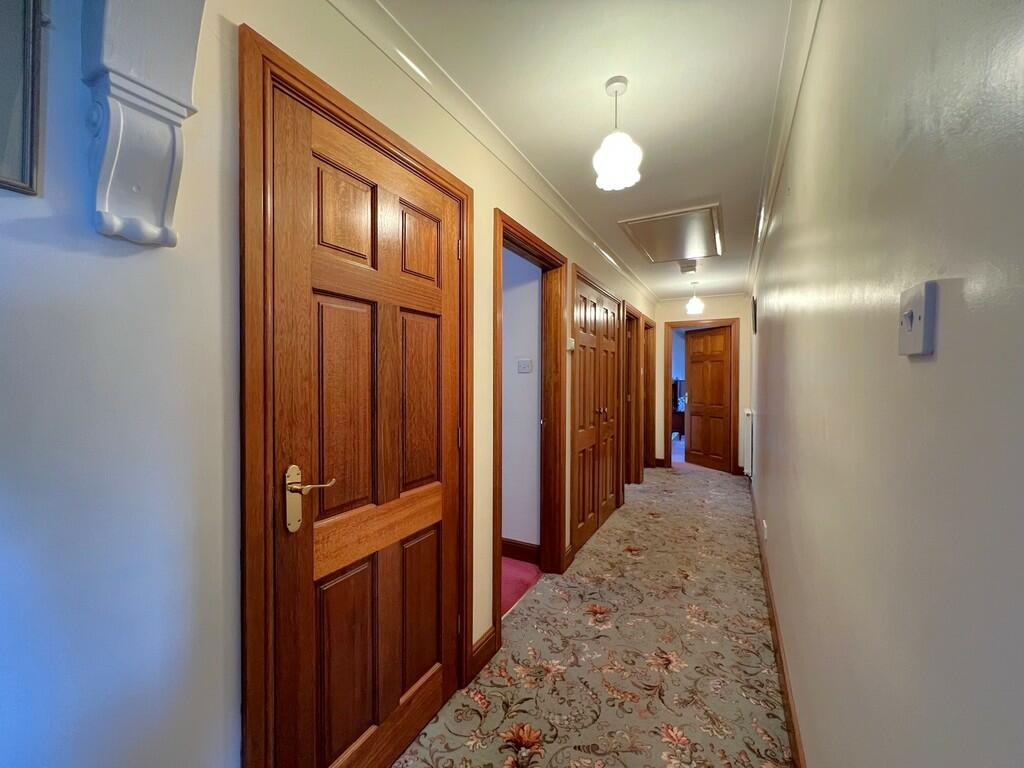 Additional image 16 of Warnell, Welton