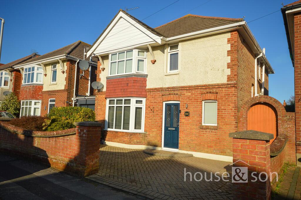 Primary image of Queen Mary Avenue, Bournemouth