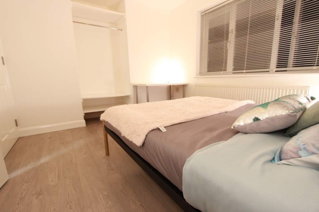 Additional image 5 of Goldings Crescent, Hatfield, AL10