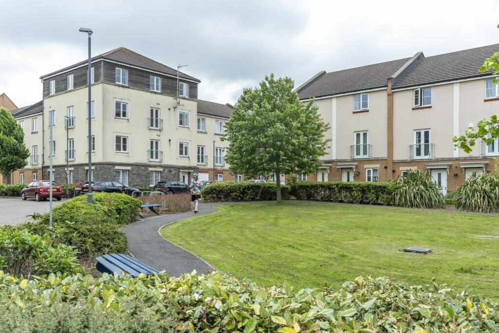 Additional image 20 of St Lucia Crescent