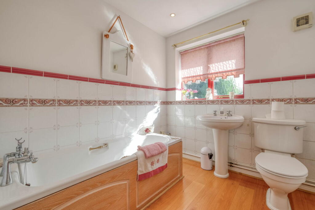 Additional image 14 of Deanscroft Drive, Lickey End, Bromsgrove, B60 1GH