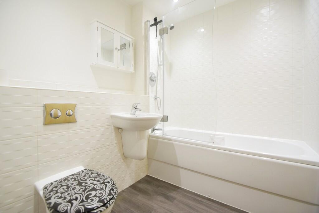 Additional image 8 of Albert Street, Baildon