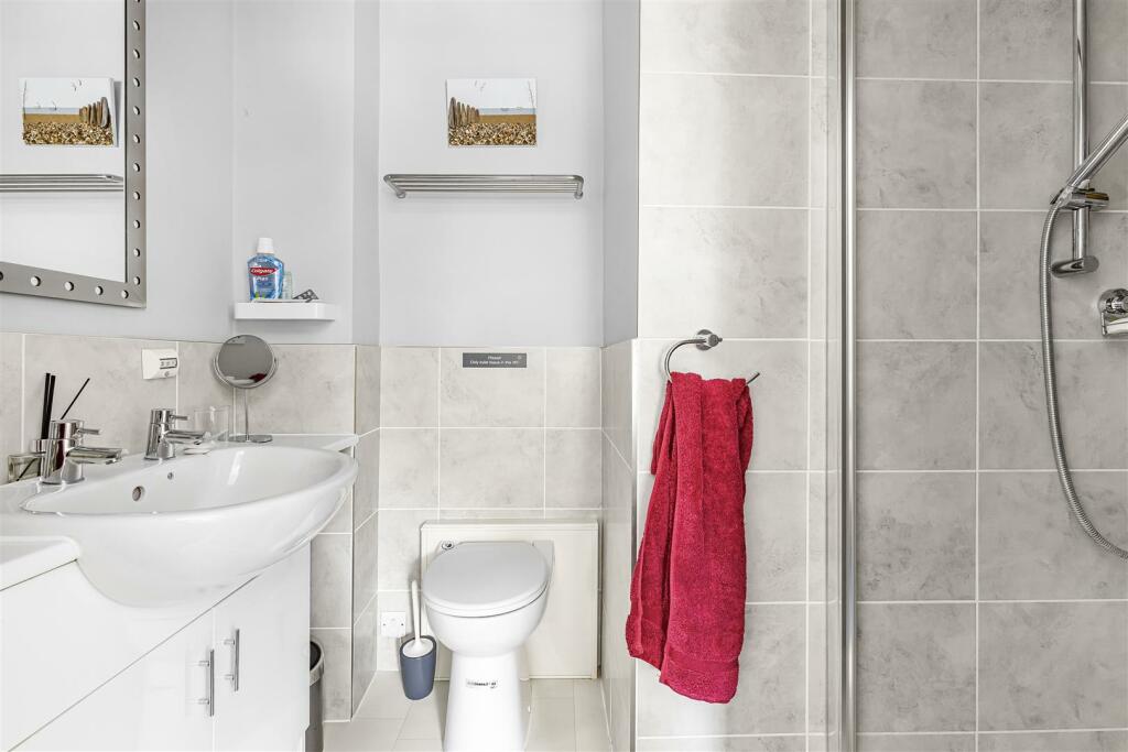 Additional image 17 of Fordham Road, Newmarket