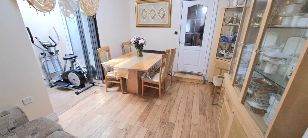 Additional image 7 of Newport Road, Cardiff, CF24