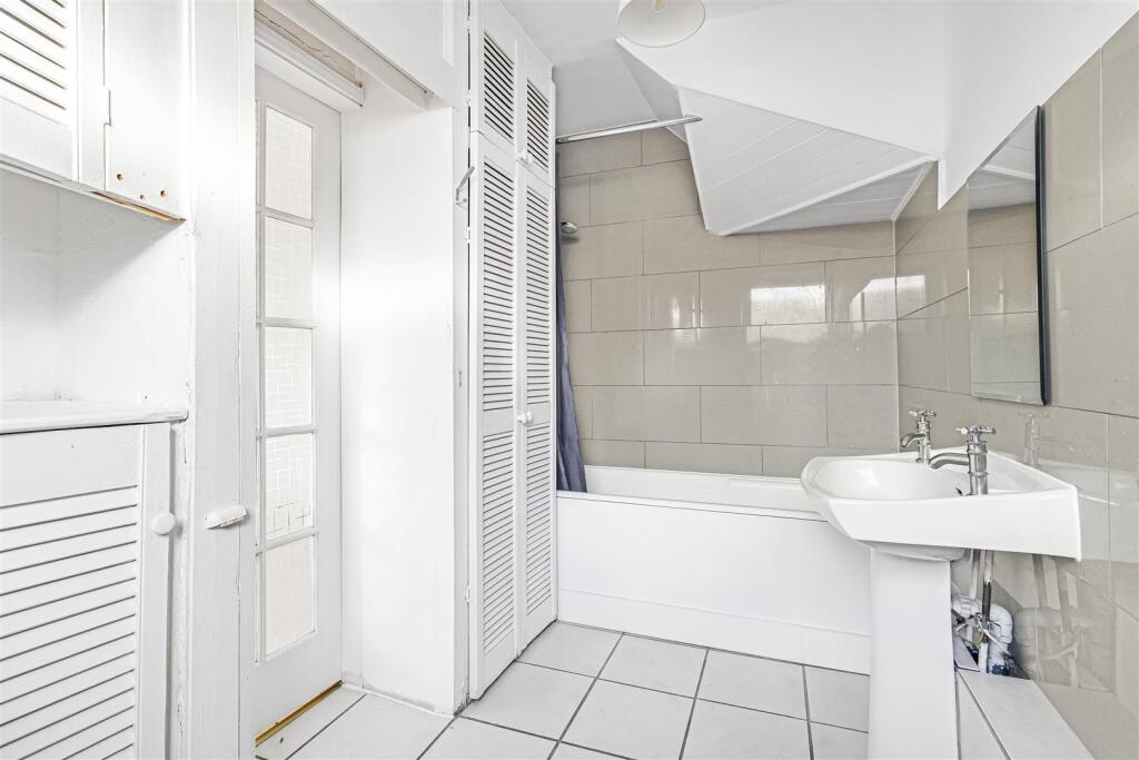 Additional image 9 of Silverwood Close, Cambridge