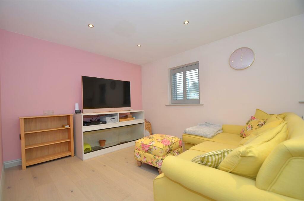 Additional image 13 of Carey Close, Ely