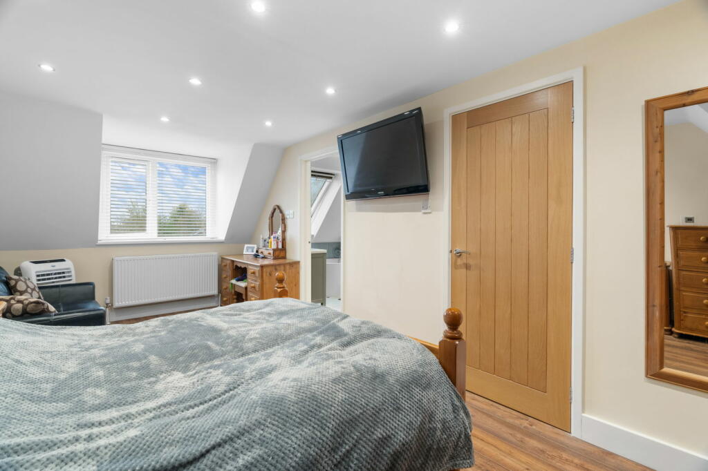 Additional image 28 of King Street, Rampton