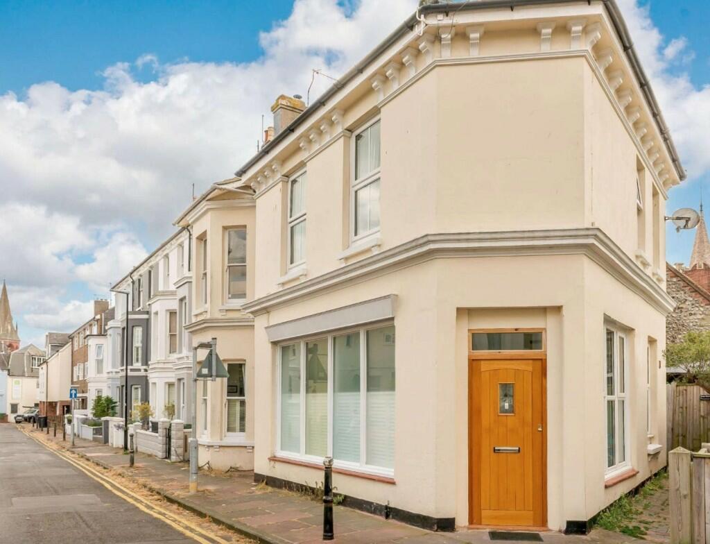 York Road, Eastbourne, East Sussex, BN21
