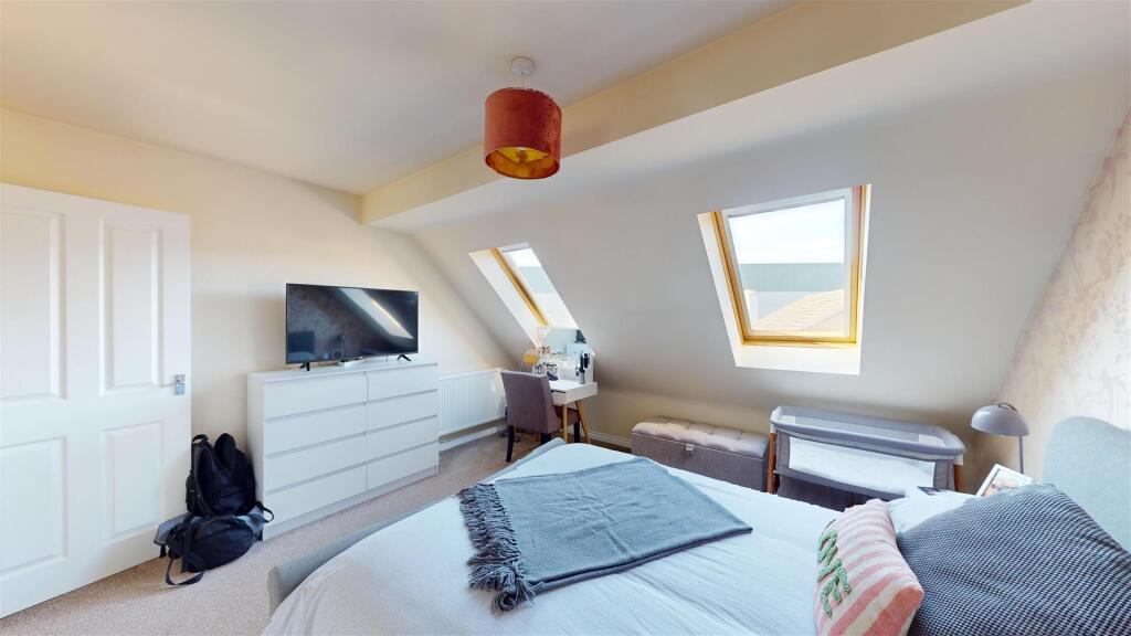 Additional image 12 of The Fairway, Bradford