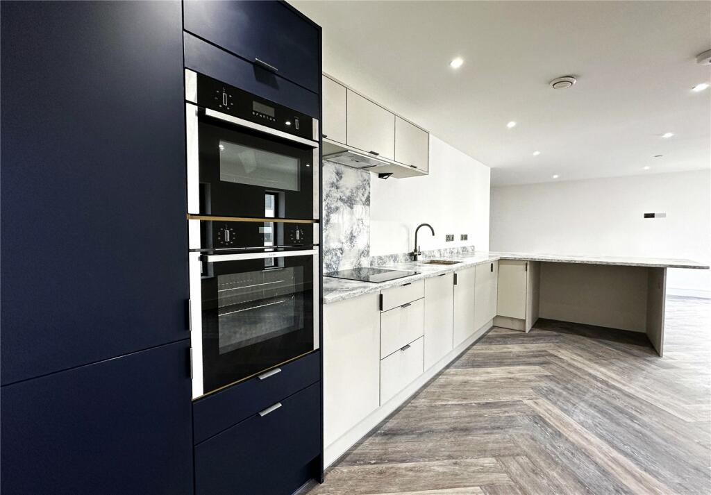 Additional image 10 of Park Place, Cardiff, CF10