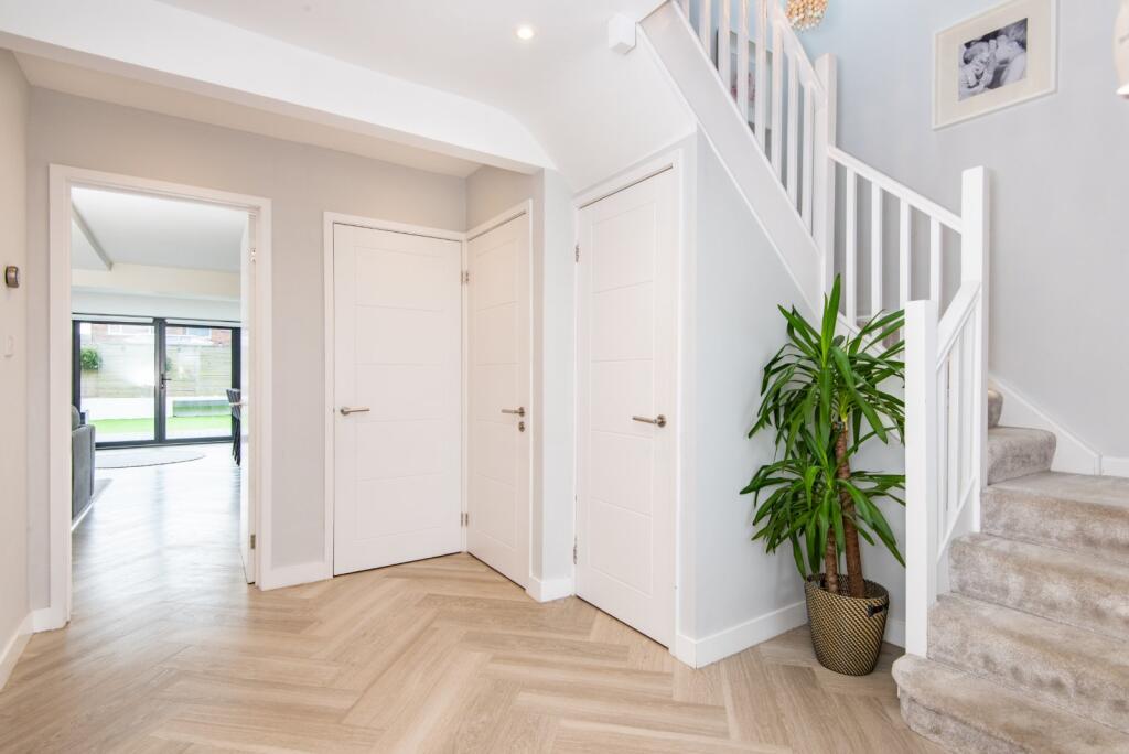 Additional image 5 of Falcon Close, Shoreham Beach, West Sussex, BN43