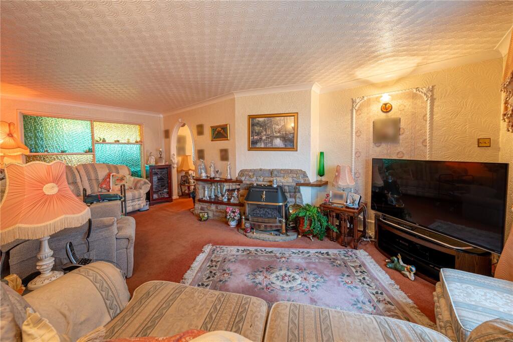 Additional image 3 of Greenhill Close, Dosthill, Tamworth, Staffordshire, B77