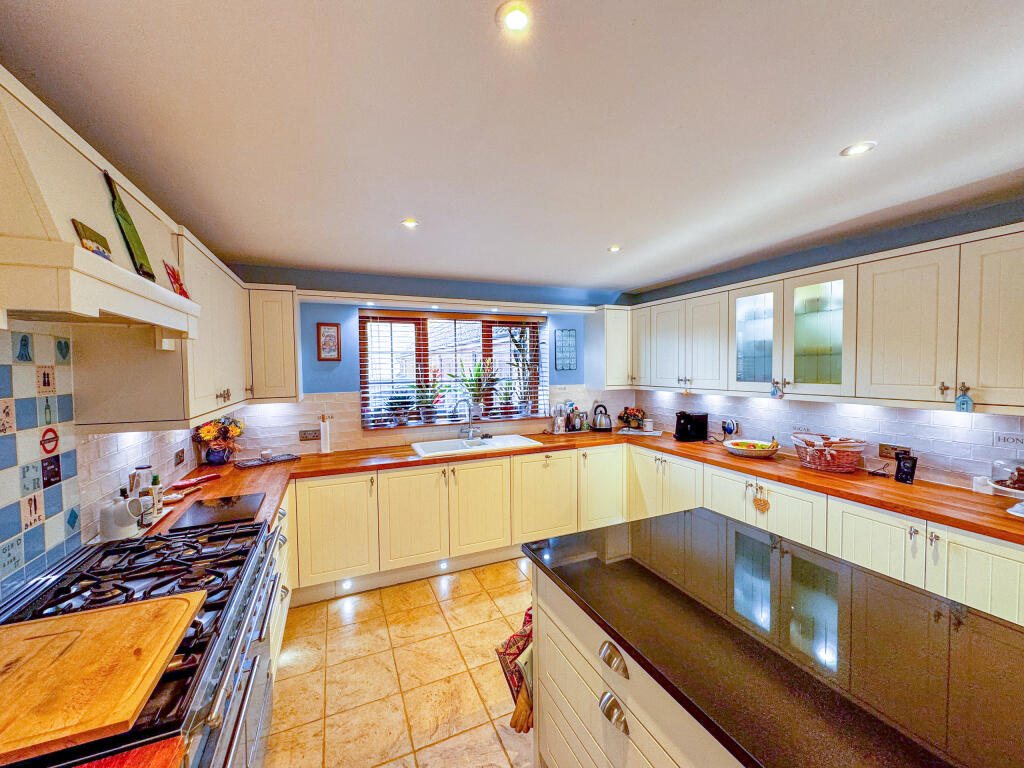 Additional image 3 of Twentypence Road, Wilburton, Ely