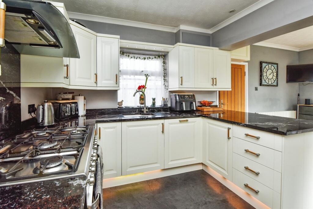 Additional image 12 of Bratton Road, Westbury