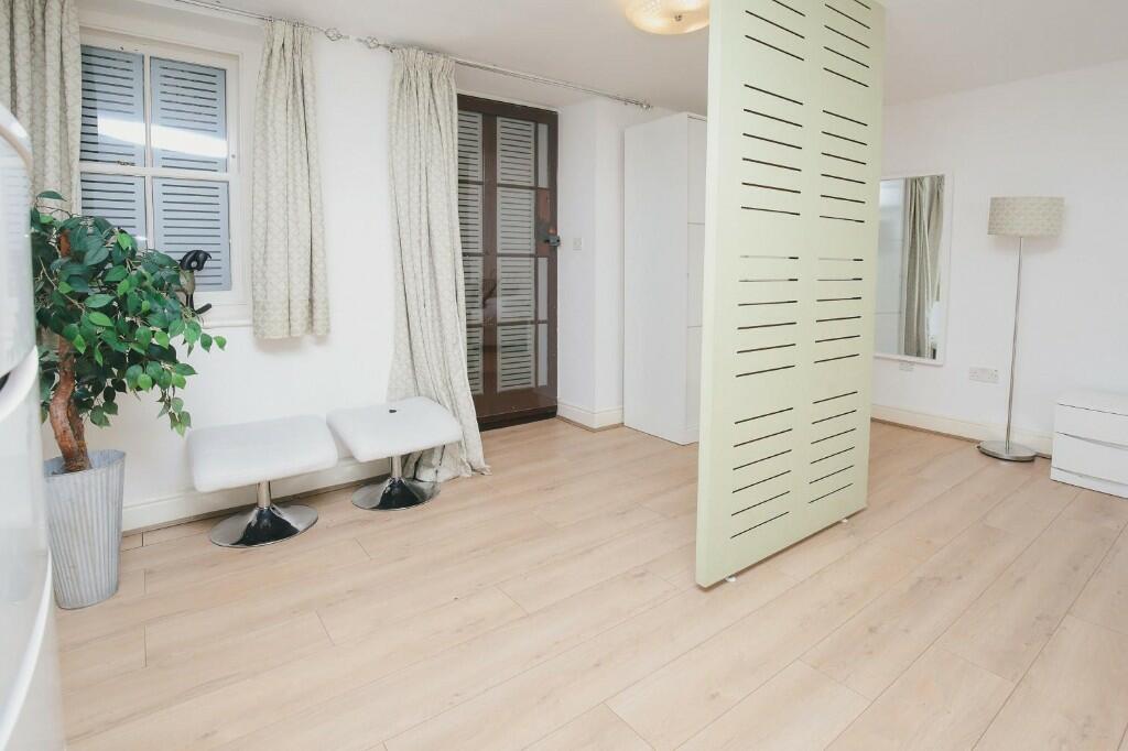 Additional image 16 of Newmarket Road, Cambridge, Cambridgeshire, CB5