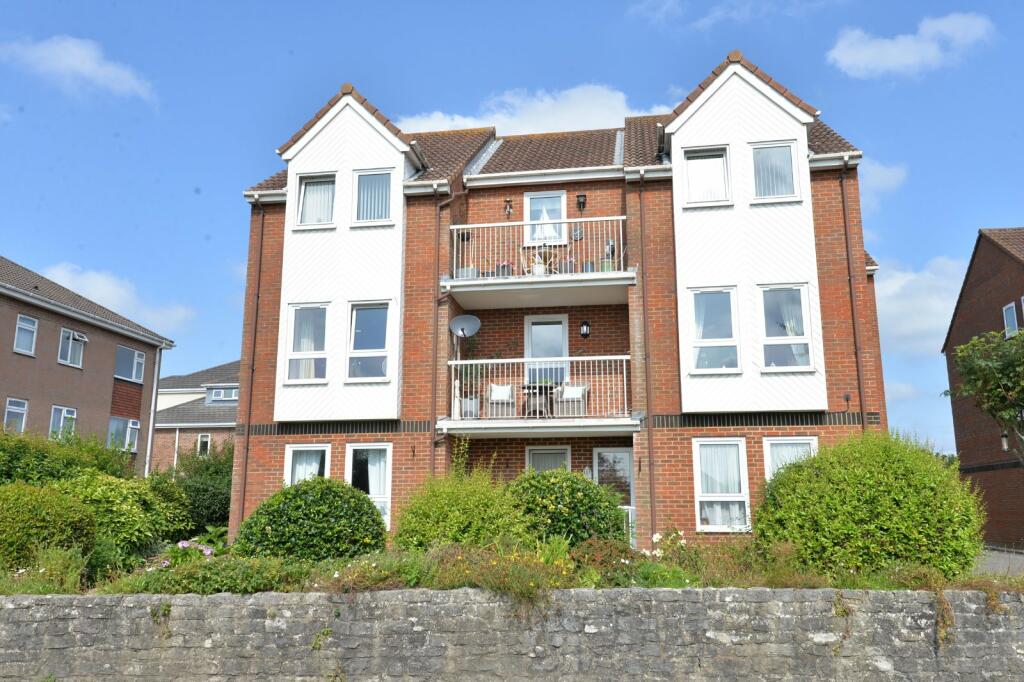 Heather Lodge, Whitefield Road, New Milton, Hampshire, BH25