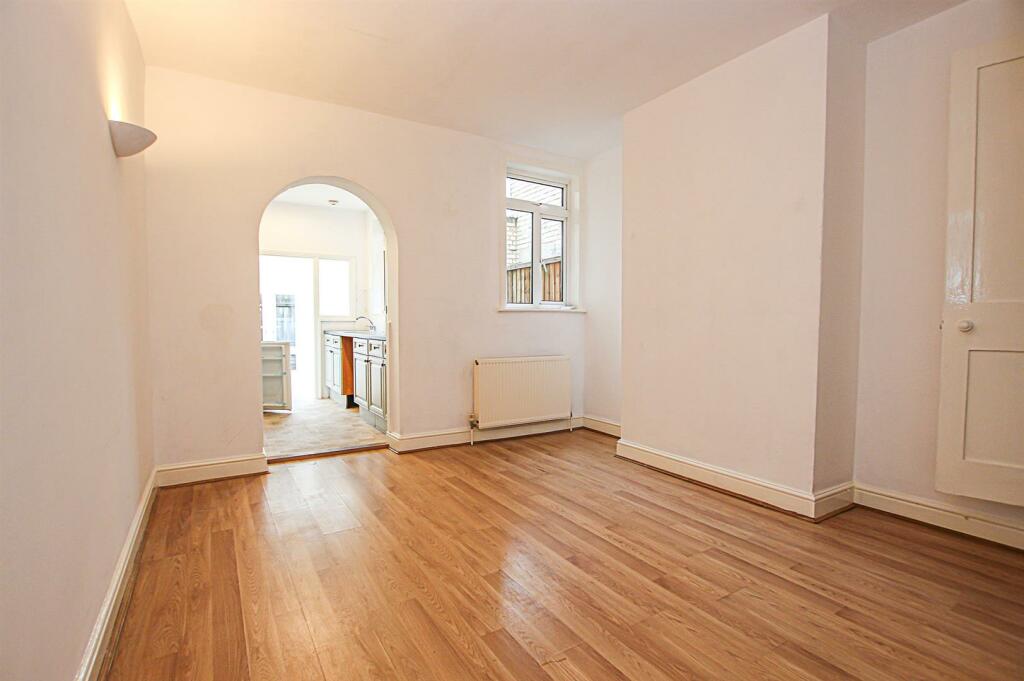 Additional image 3 of Stamford Street, Newmarket