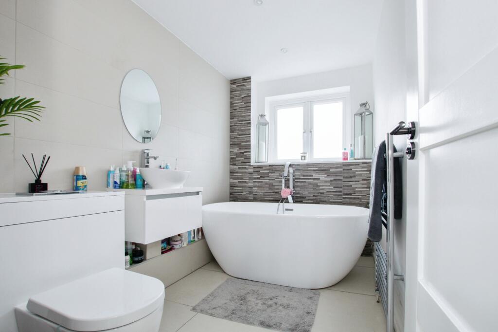 Additional image 23 of Elmgate Drive, Bournemouth, BH7