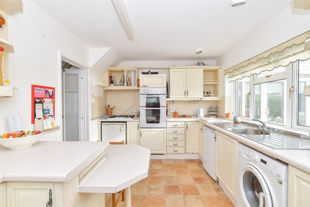 Additional image 7 of Parkside Avenue, Littlehampton, West Sussex