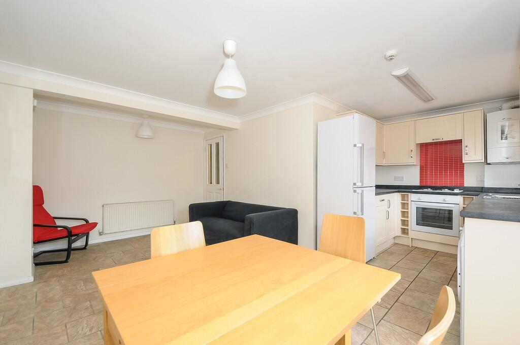 Primary image of Suez Road, Cambridge