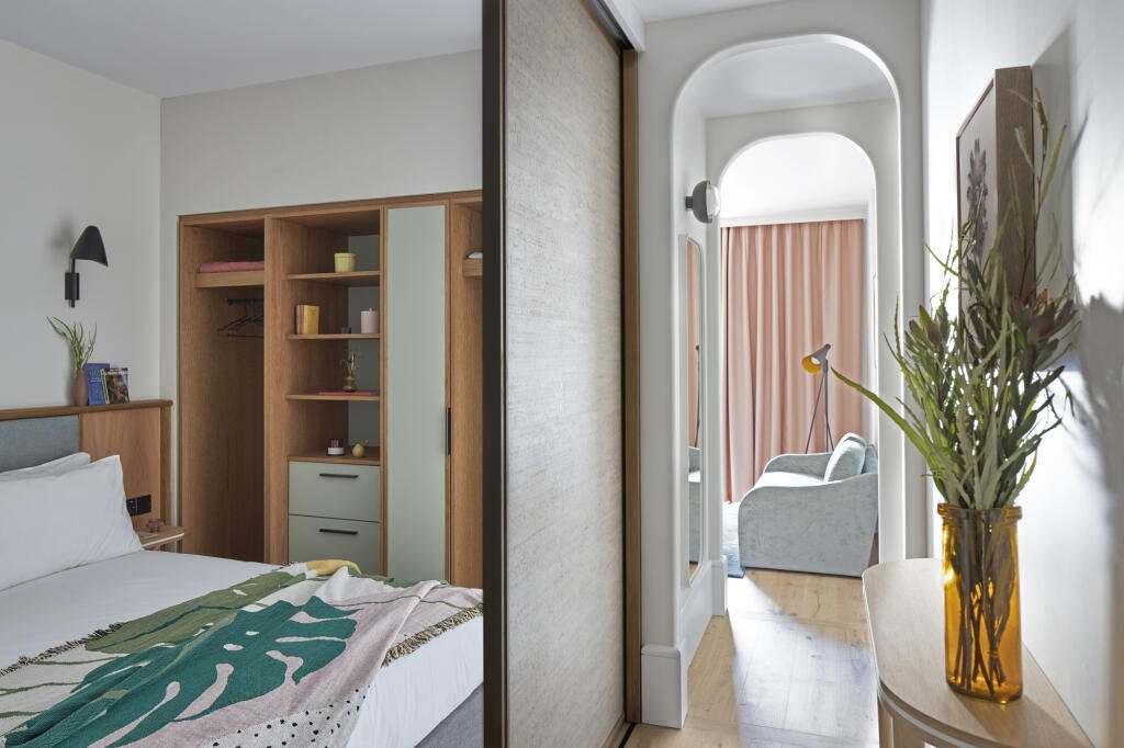 Eddington Avenue, Cambridge