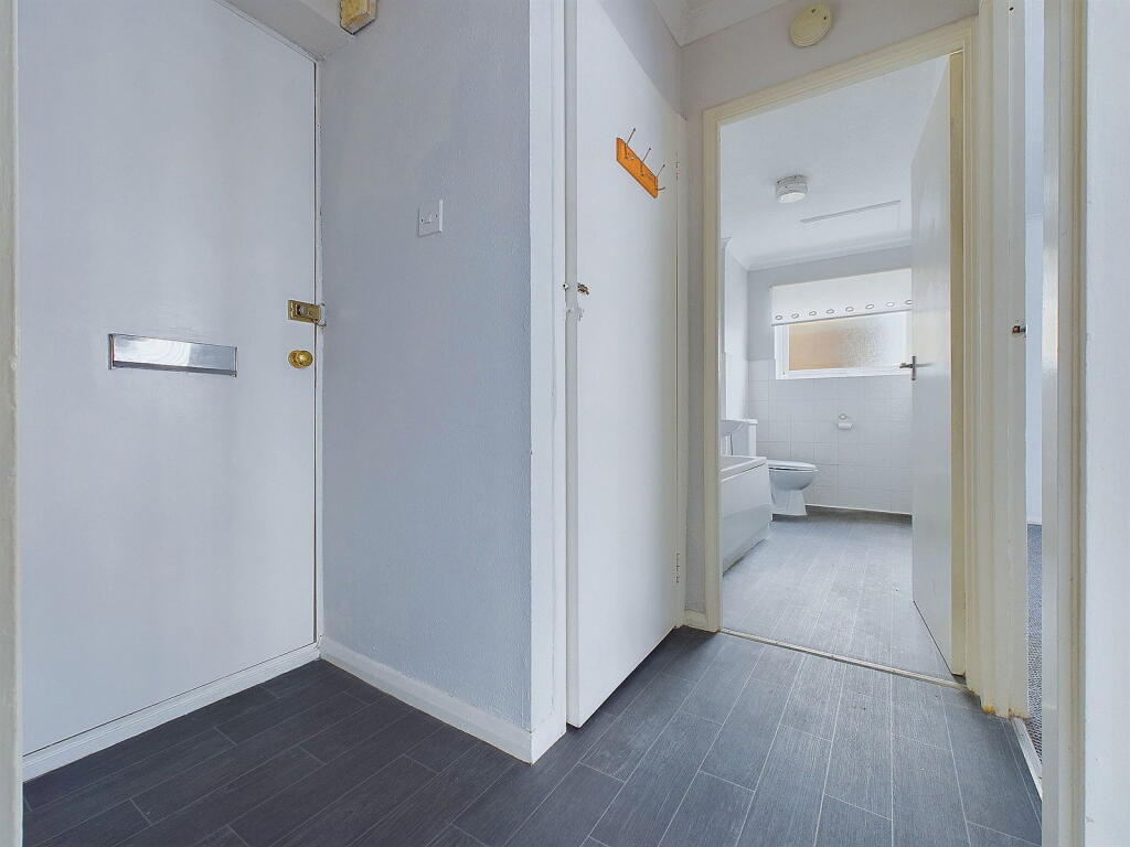 Additional image 6 of Sompting Road, Lancing, BN15 9LB