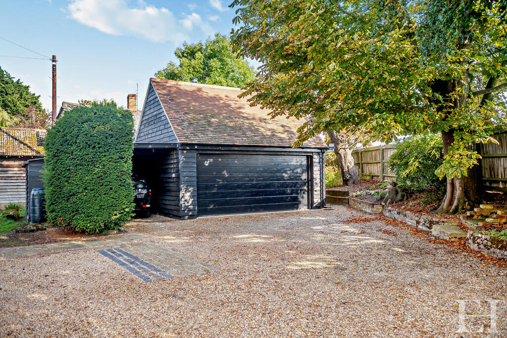 Additional image 31 of Sturmer