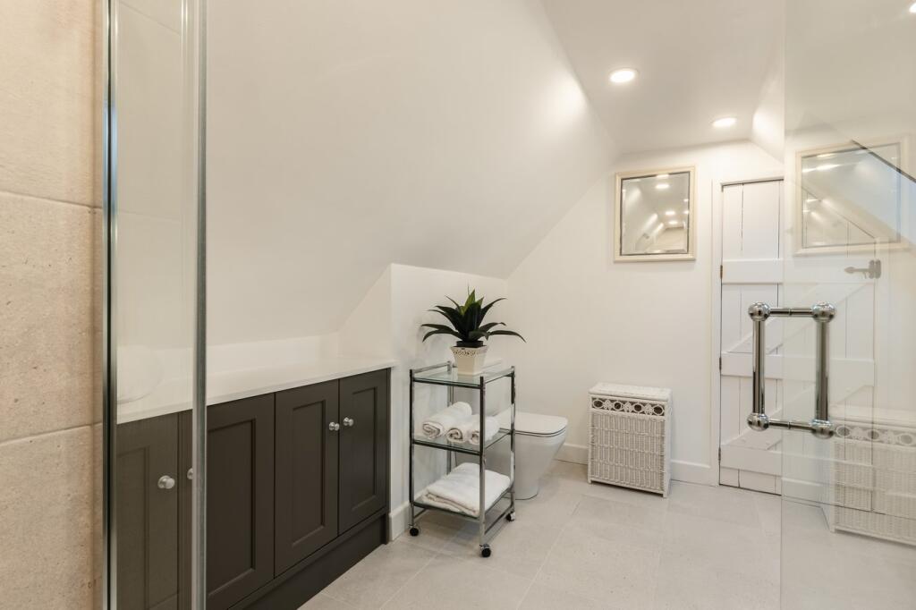 Additional image 20 of High Street, Henley-in-Arden, Warwickshire, B95