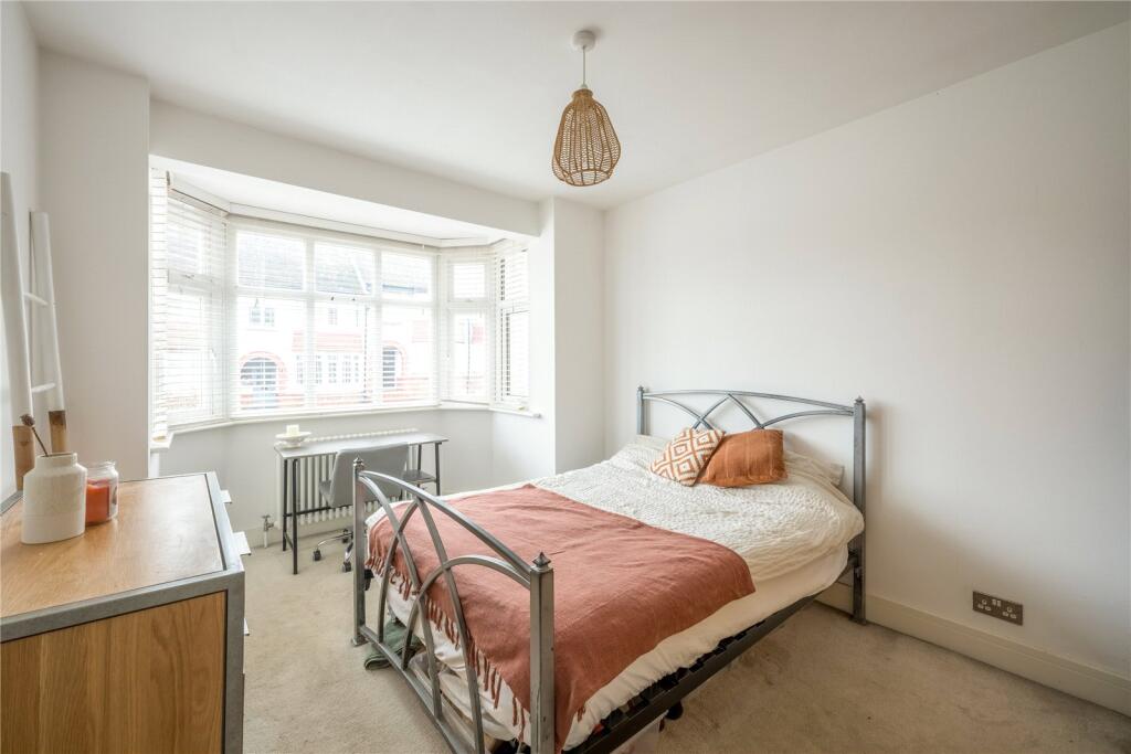 Additional image 9 of Fairway Crescent, Portslade, Brighton, East Sussex, BN41