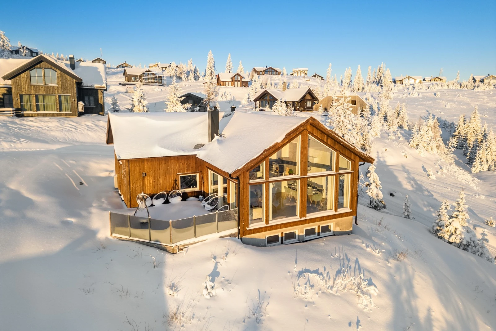 Additional image 2 of Myllalia 18