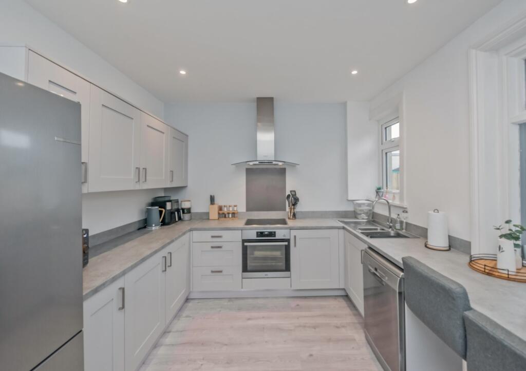 Additional image 5 of Victoria Avenue, Eccleshill, Bradford, BD2