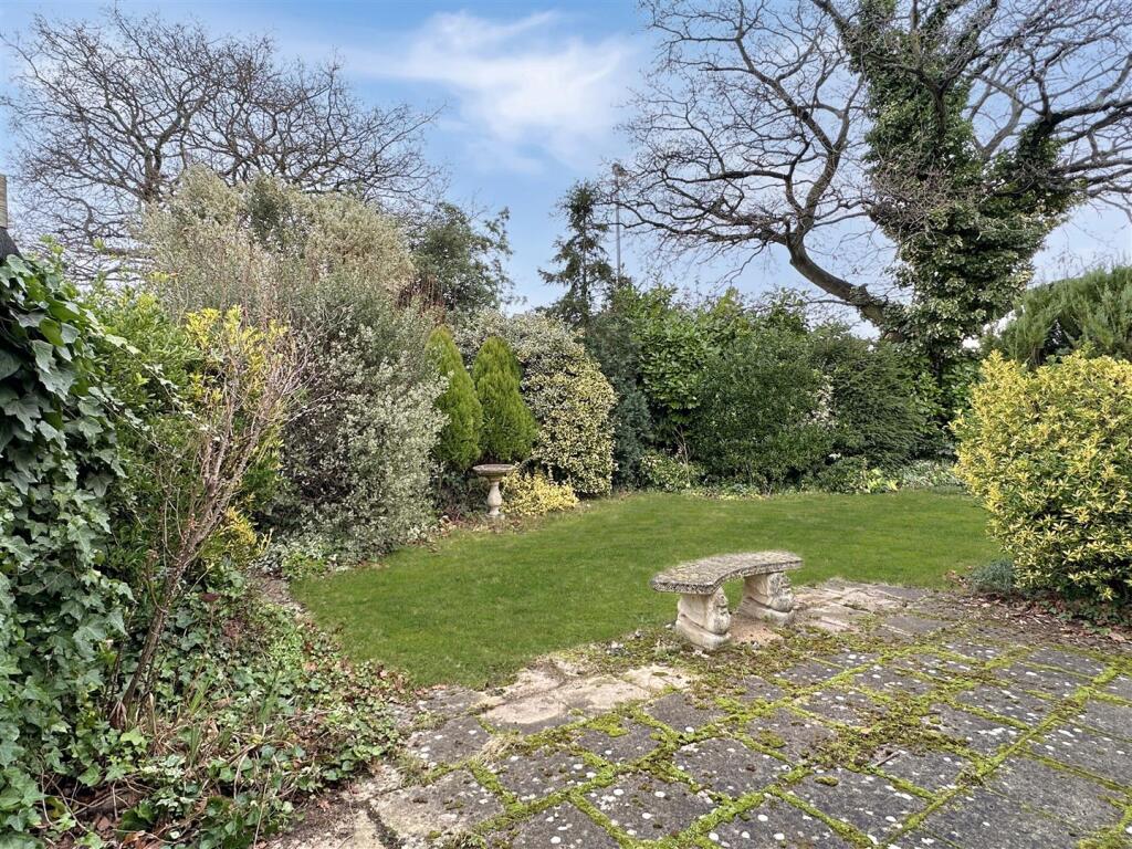 Additional image 2 of Hicks Lane, Girton