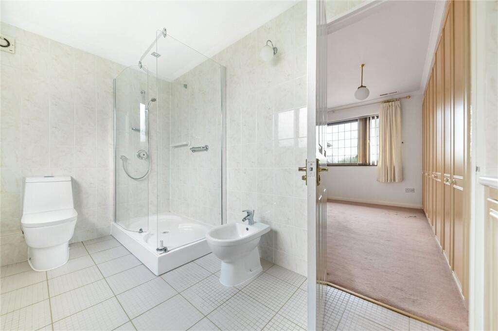 Additional image 16 of Kinnaird Avenue, Bromley, BR1