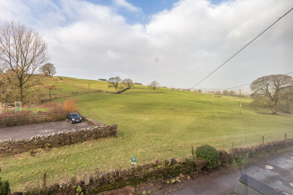 Additional image 5 of Walverden Road, Briercliffe, Burnley, BB10