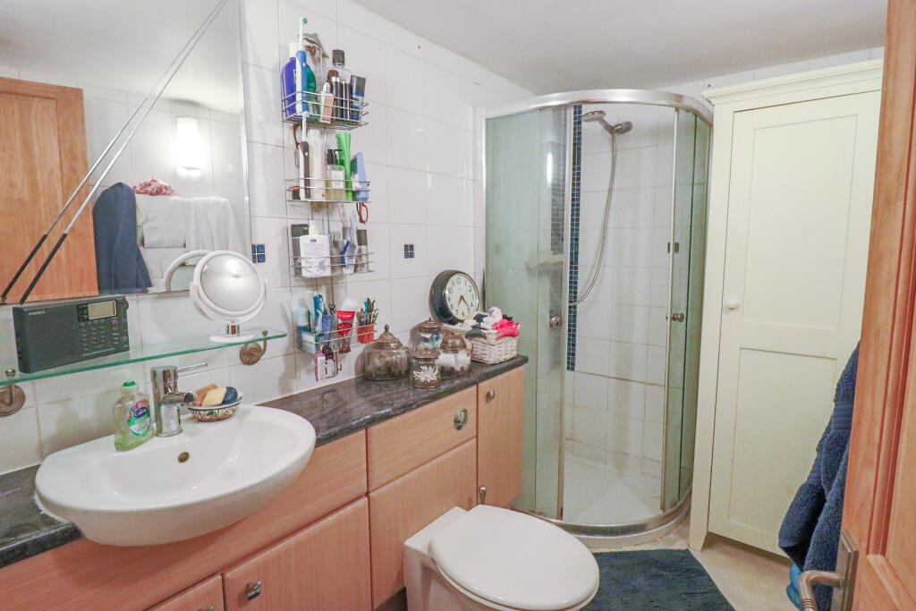 Additional image 9 of High Street, Newmarket