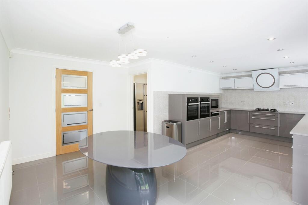 Additional image 5 of Tai Dyffryn, Nantgarw, Cardiff