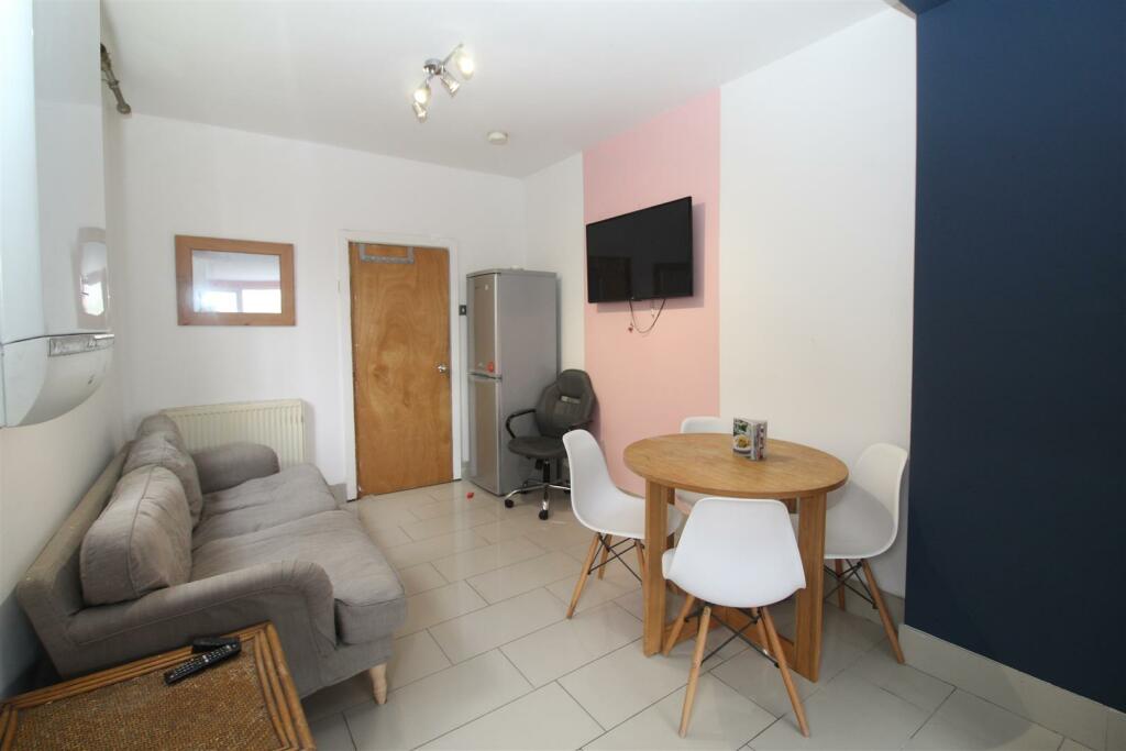 Additional image 9 of North Road, Cardiff, CF10 3DZ