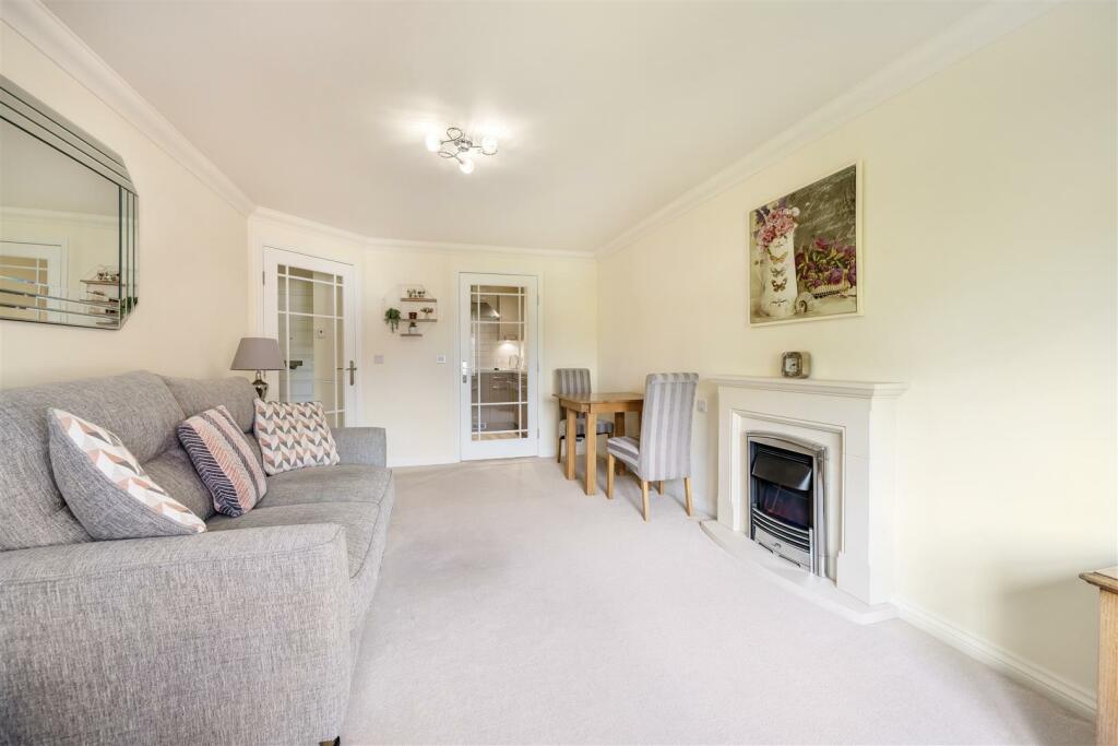 Additional image 3 of Woolmans Lodge, Shirley, Solihull