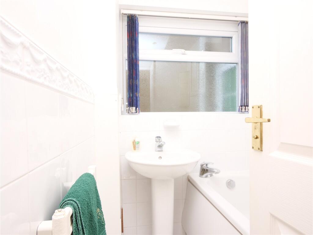 Additional image 12 of Three bedroom property, Bishop Sutton