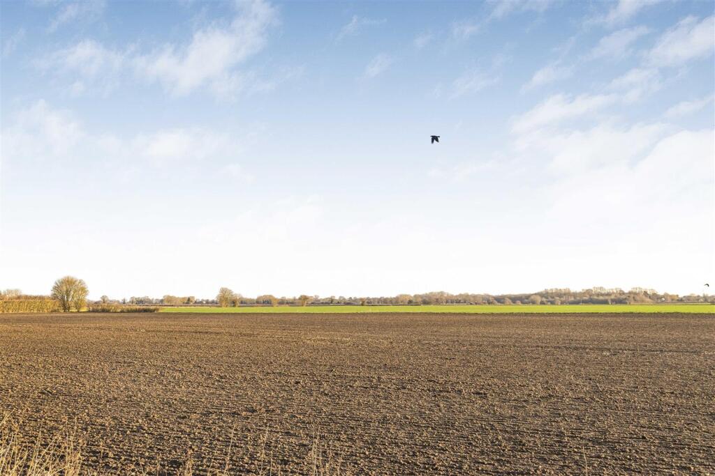 Additional image 15 of Longmeadow, Lode