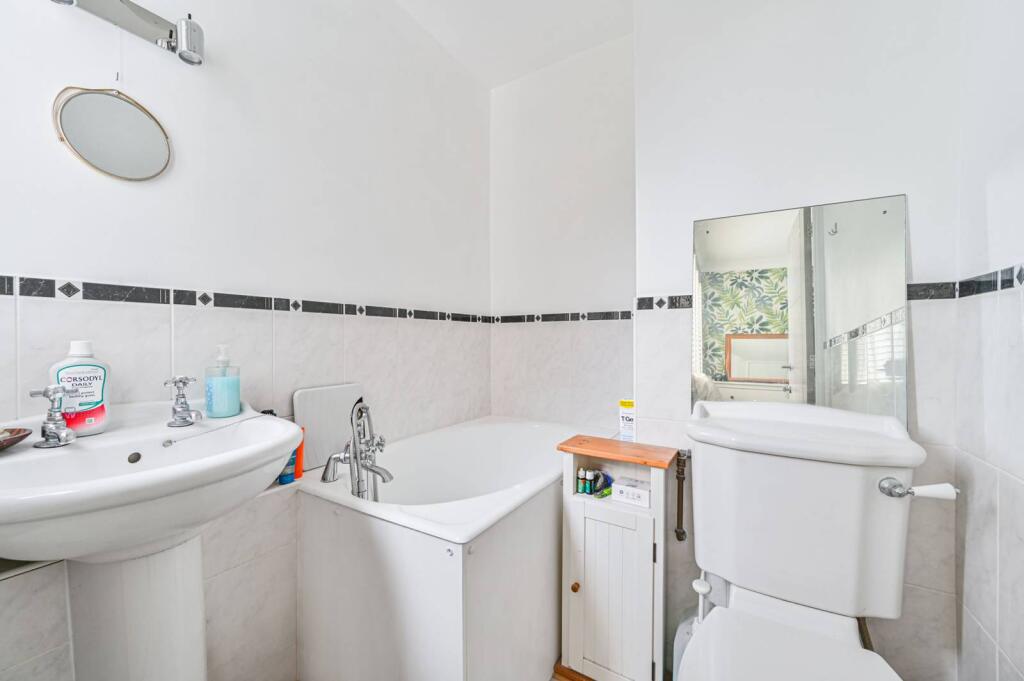 Additional image 11 of Albemarle Road, Beckenham, BR3