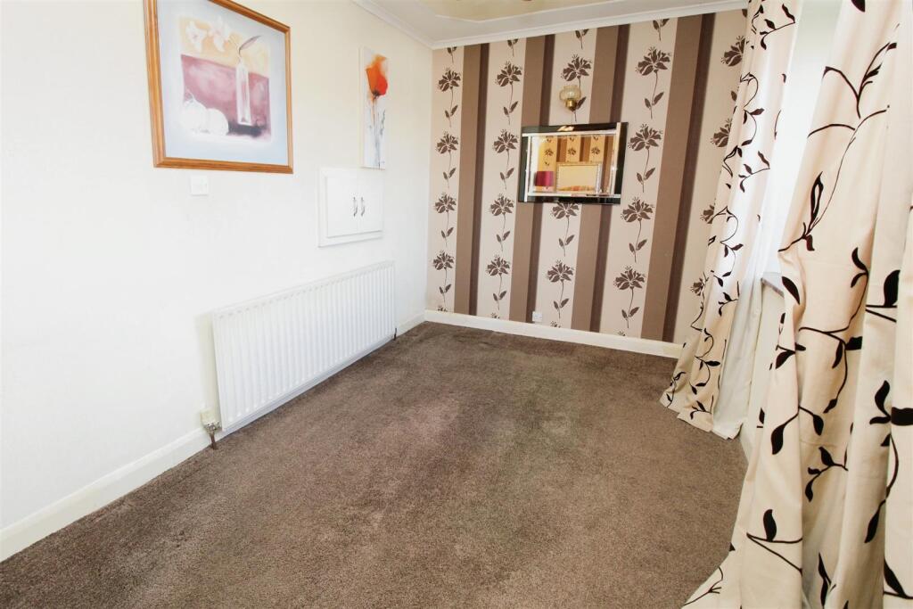 Additional image 6 of Gregory Crescent, Bradford, BD7 4PG